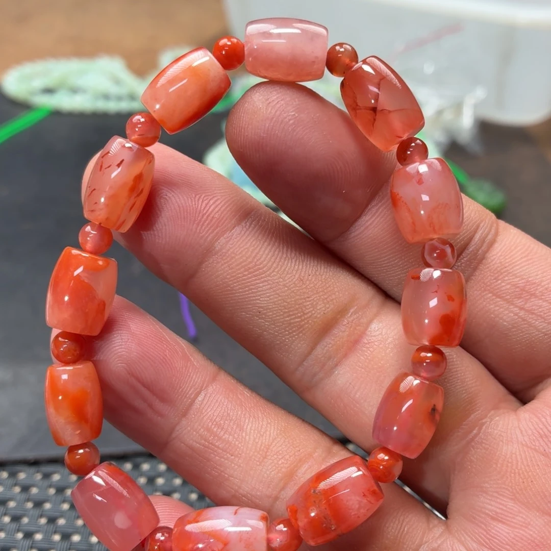 南红玛瑙未镶嵌颈饰