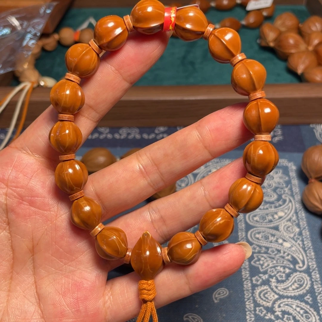吊坠橄榄核鲨鱼背素串