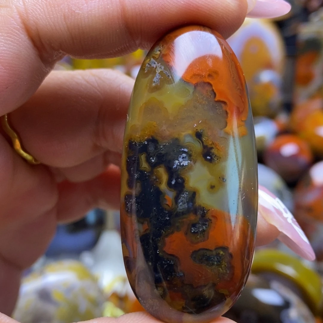 玛瑙/玉髓未镶嵌颈饰