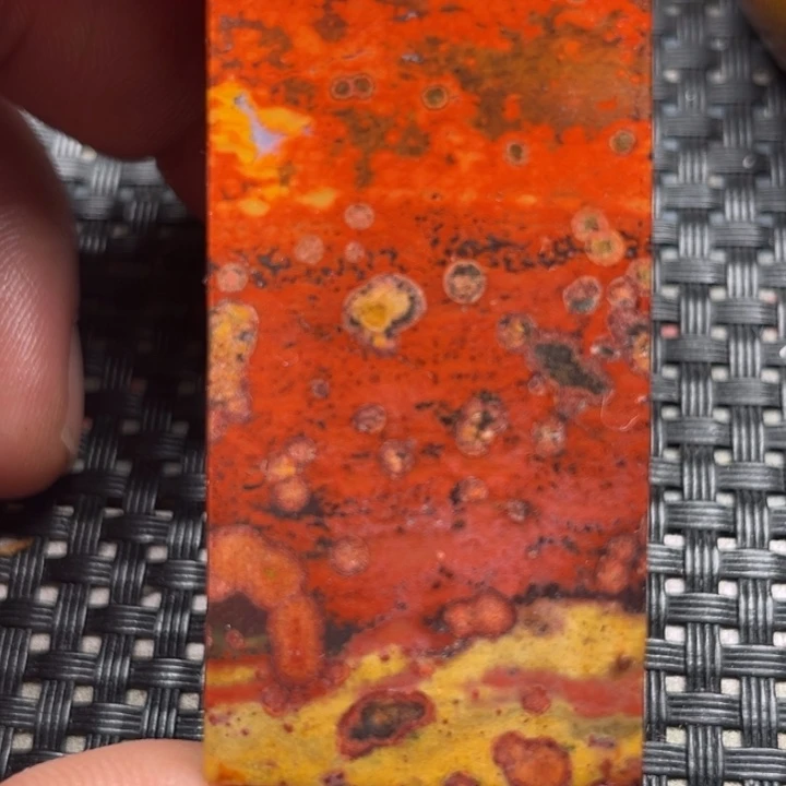 未镶嵌颈饰玛瑙/玉髓江*清