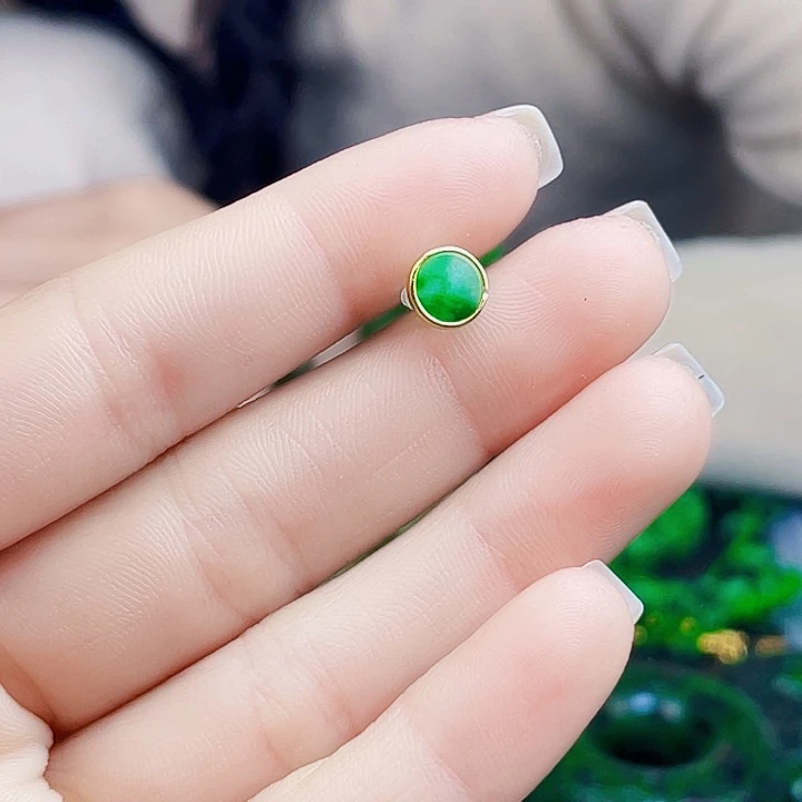 翡翠银S925镶嵌颈饰多样性