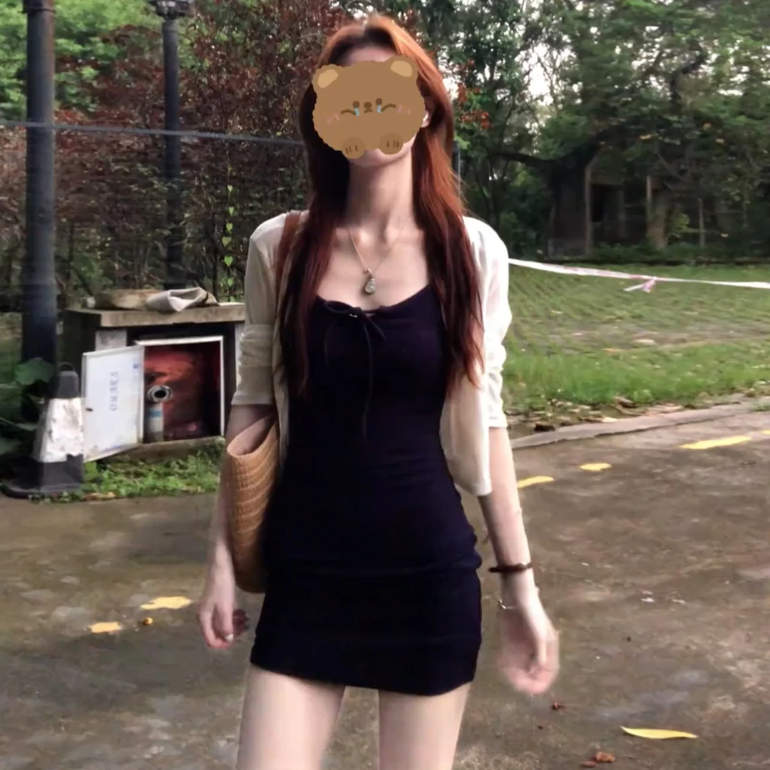 法式蓝色吊带连衣裙子女夏季2025新款小个子修身a字包臀短裙套装