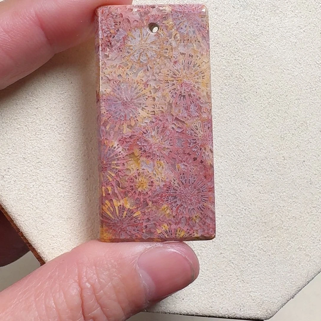 未镶嵌吊坠(不含链)硅化玉天然珊瑚玉赞比彩大花