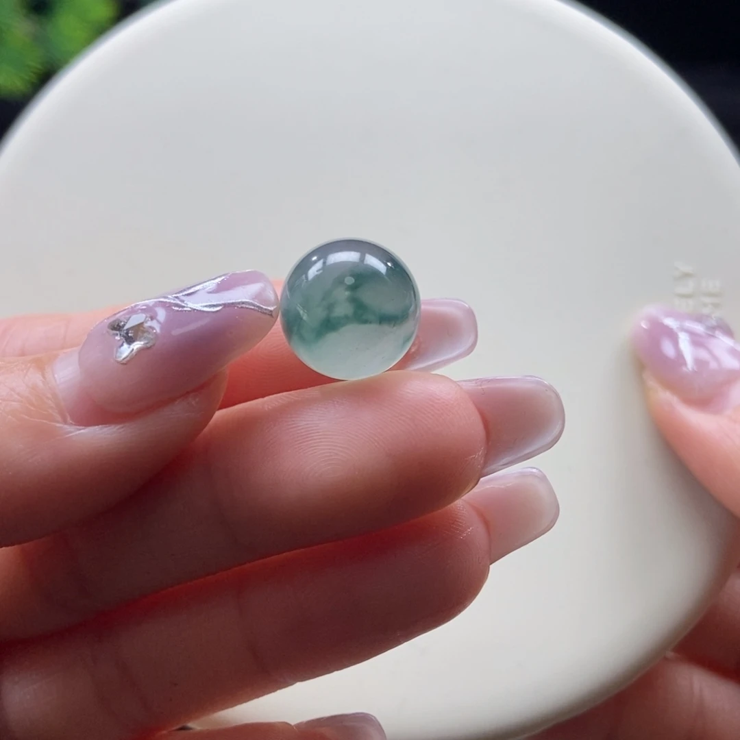 翡翠散珠翡翠高冰蓝底飘花珠卡12.7mm