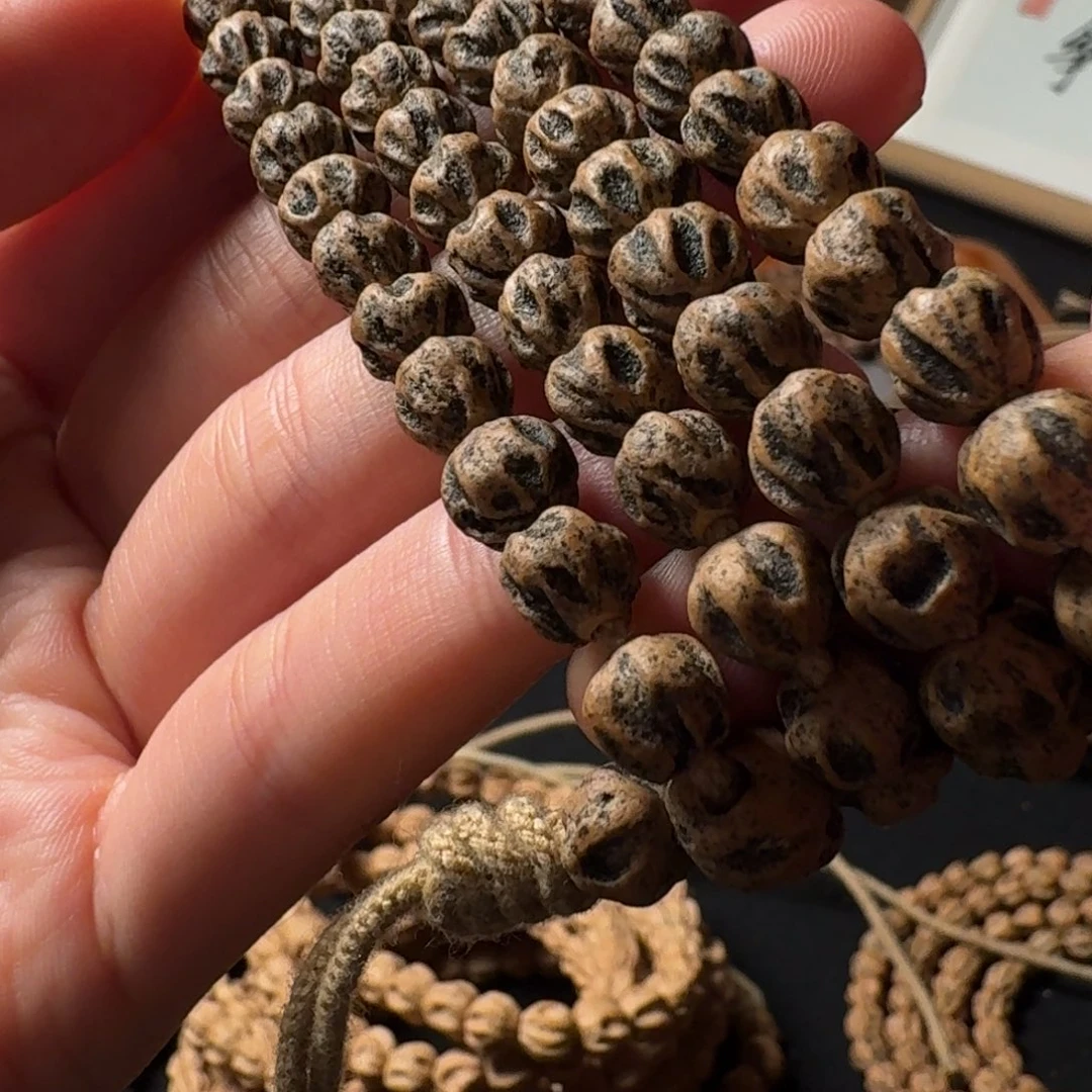 小***子吊坠柏香籽/百香籽