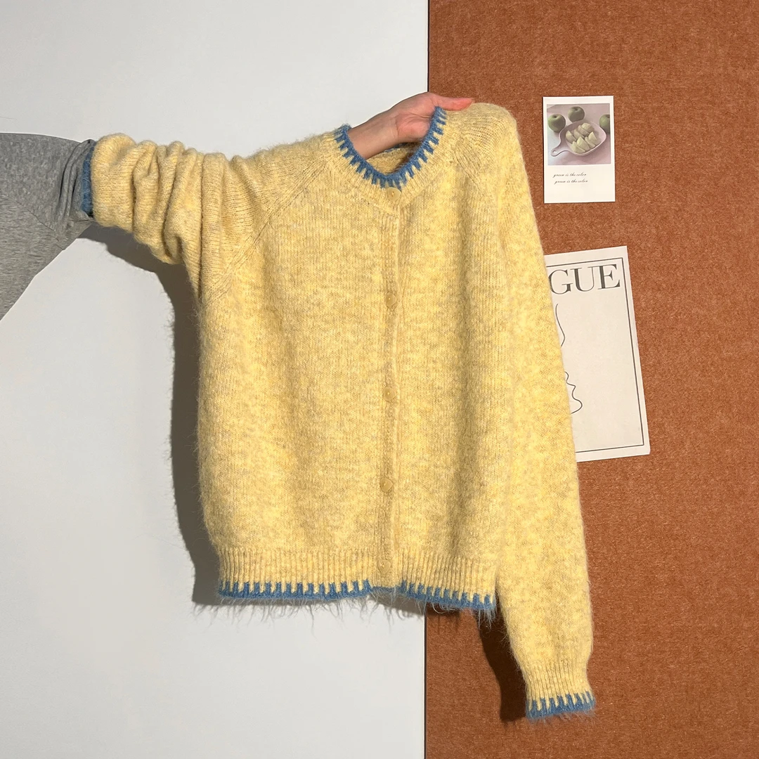 韩系温柔风撞色慵懒感毛衣女2025秋冬新款显瘦别致开衫上衣