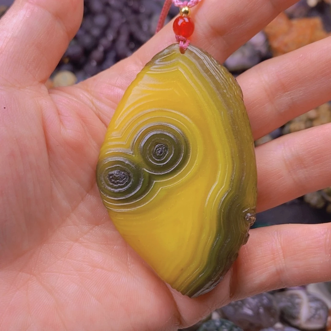 合金颈饰玛瑙/玉髓