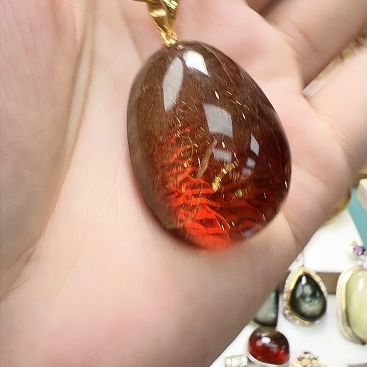 琥珀未镶嵌珠宝奇石