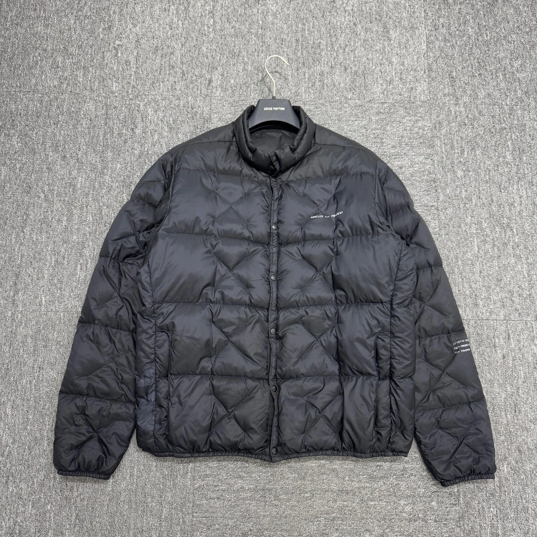Moncler 藤原浩格纹羽绒服/4码/95新/10204