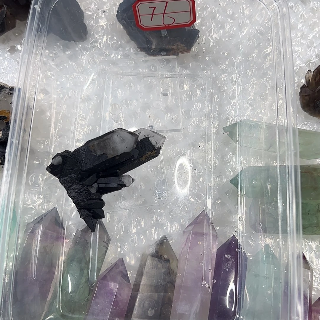 多***妹珠宝半成品未镶嵌水晶