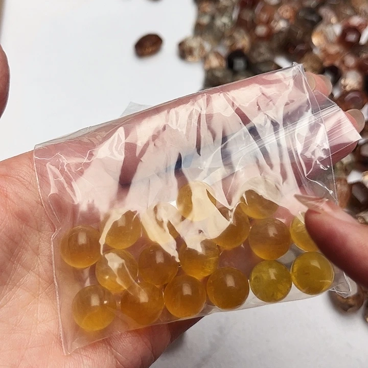 j***7颈饰未镶嵌水晶水晶