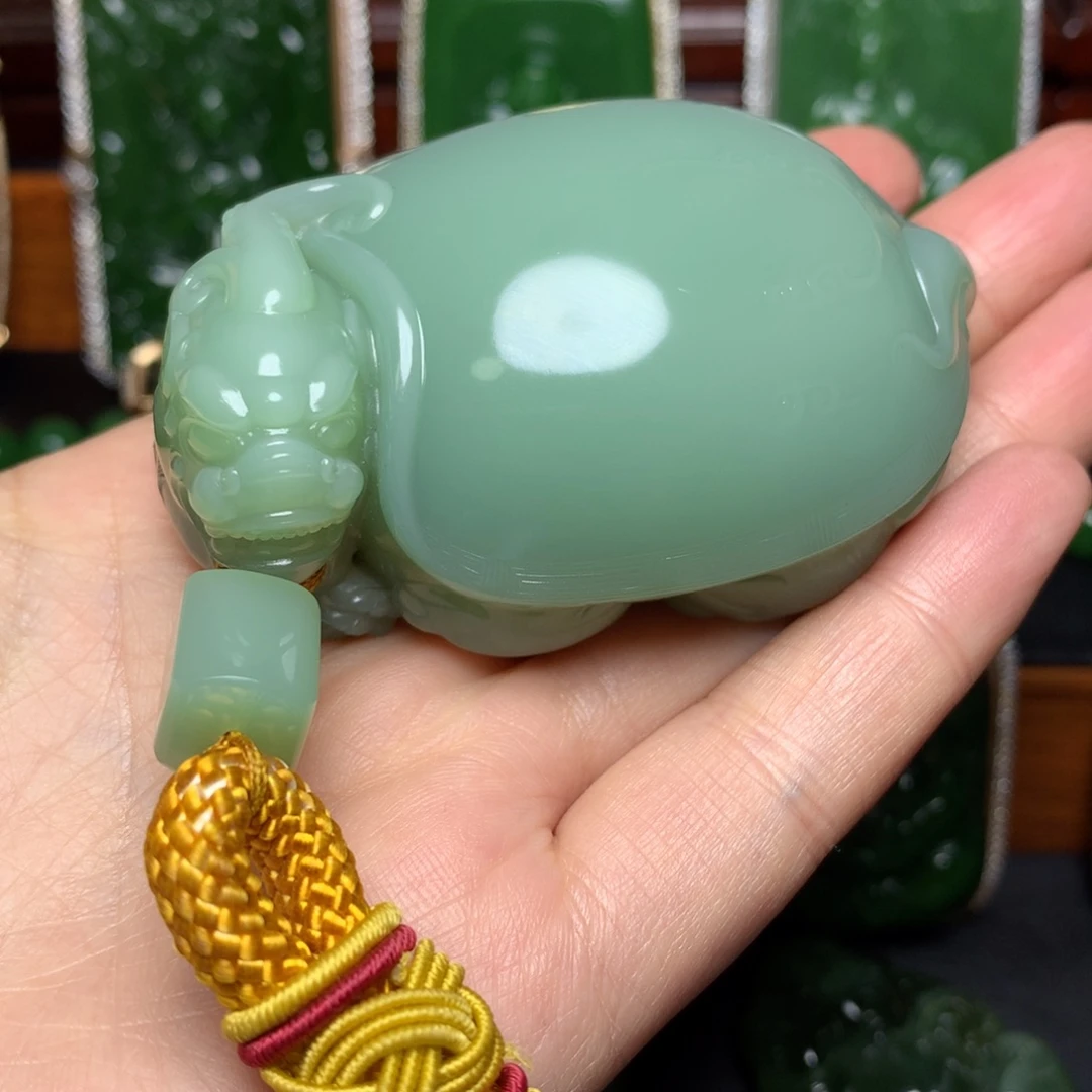 【闪购商品】未镶嵌和田玉（碧玉）把件爱****我