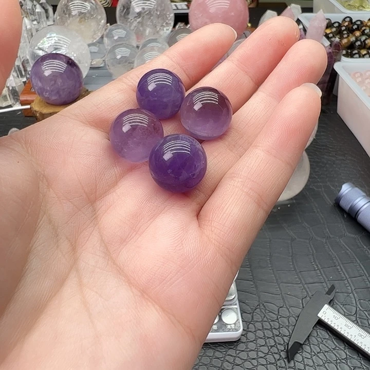 水晶未镶嵌珠宝半成品360