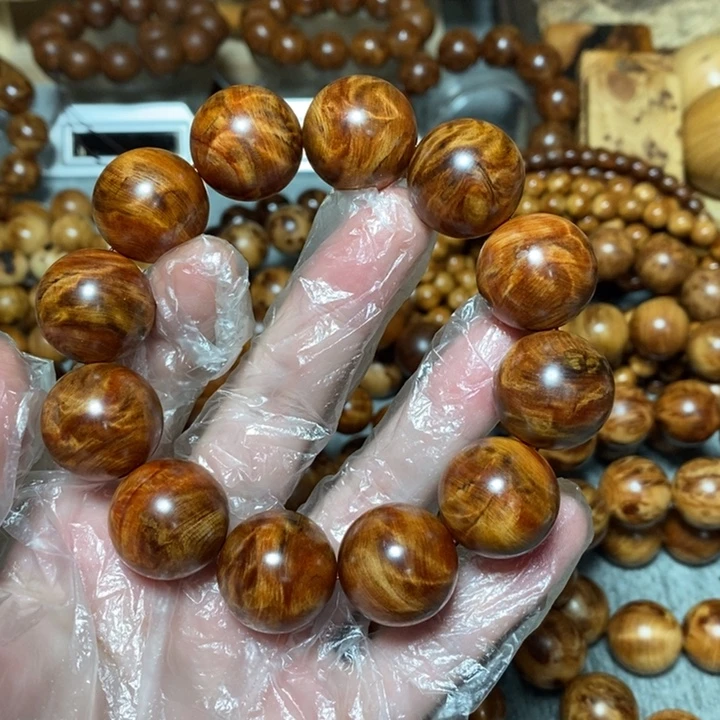 柏木（崖柏）太行崖柏黑筋碎花龙胆闪电2.0