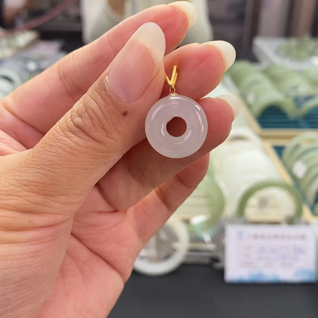 和田玉未镶嵌珠宝奇石和田玉吊坠