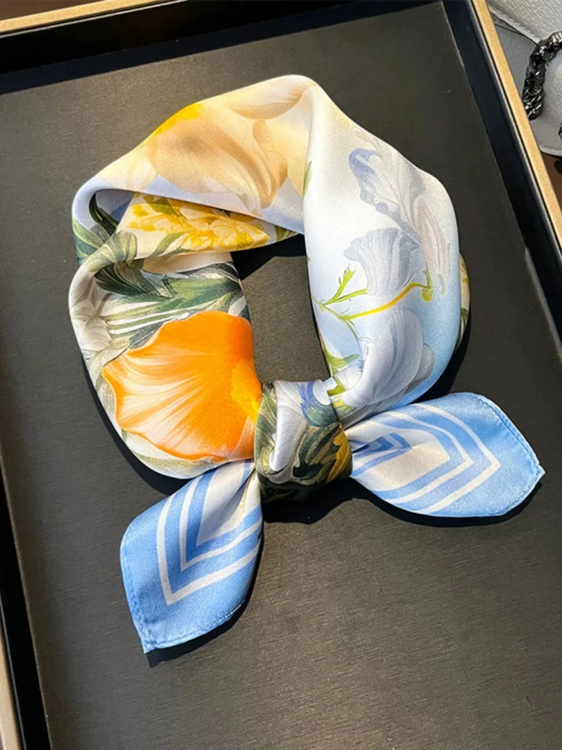 天空蓝方巾70*70