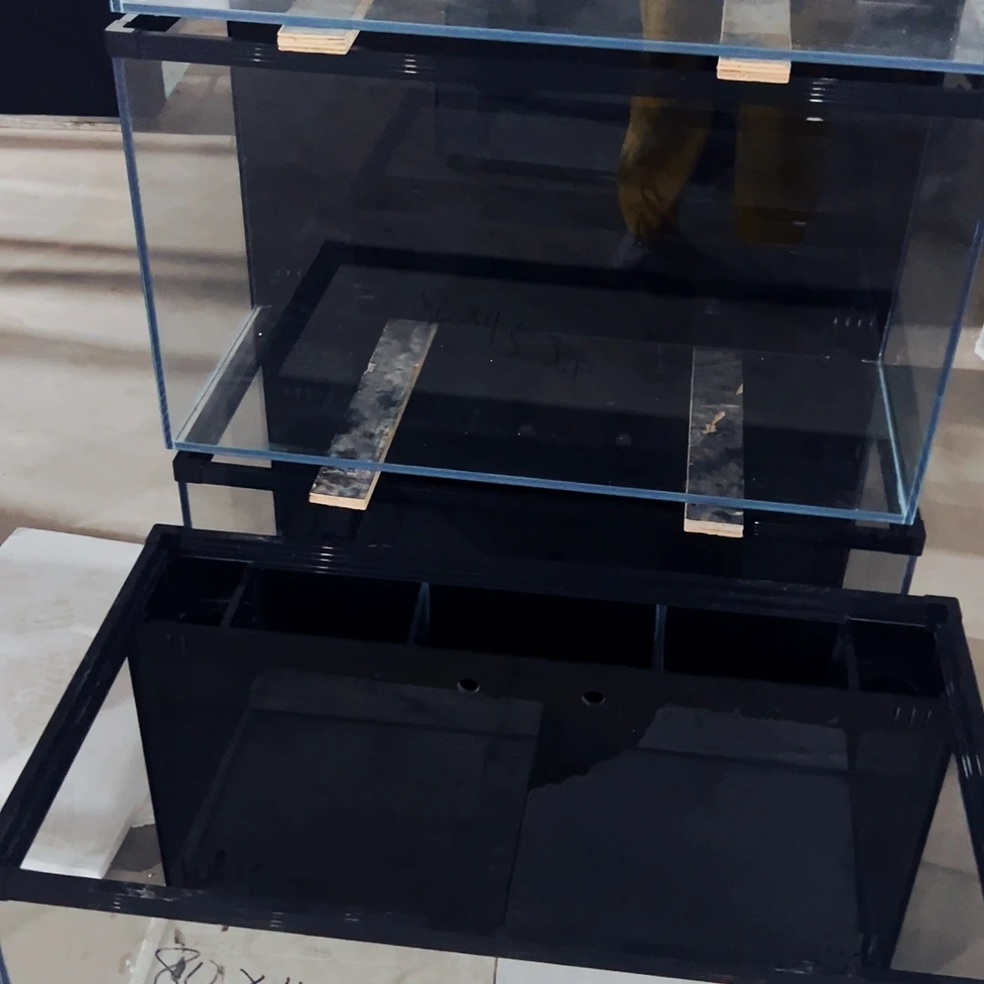 /***二玻璃背全套双进双出，双鱼马桶80.45.45