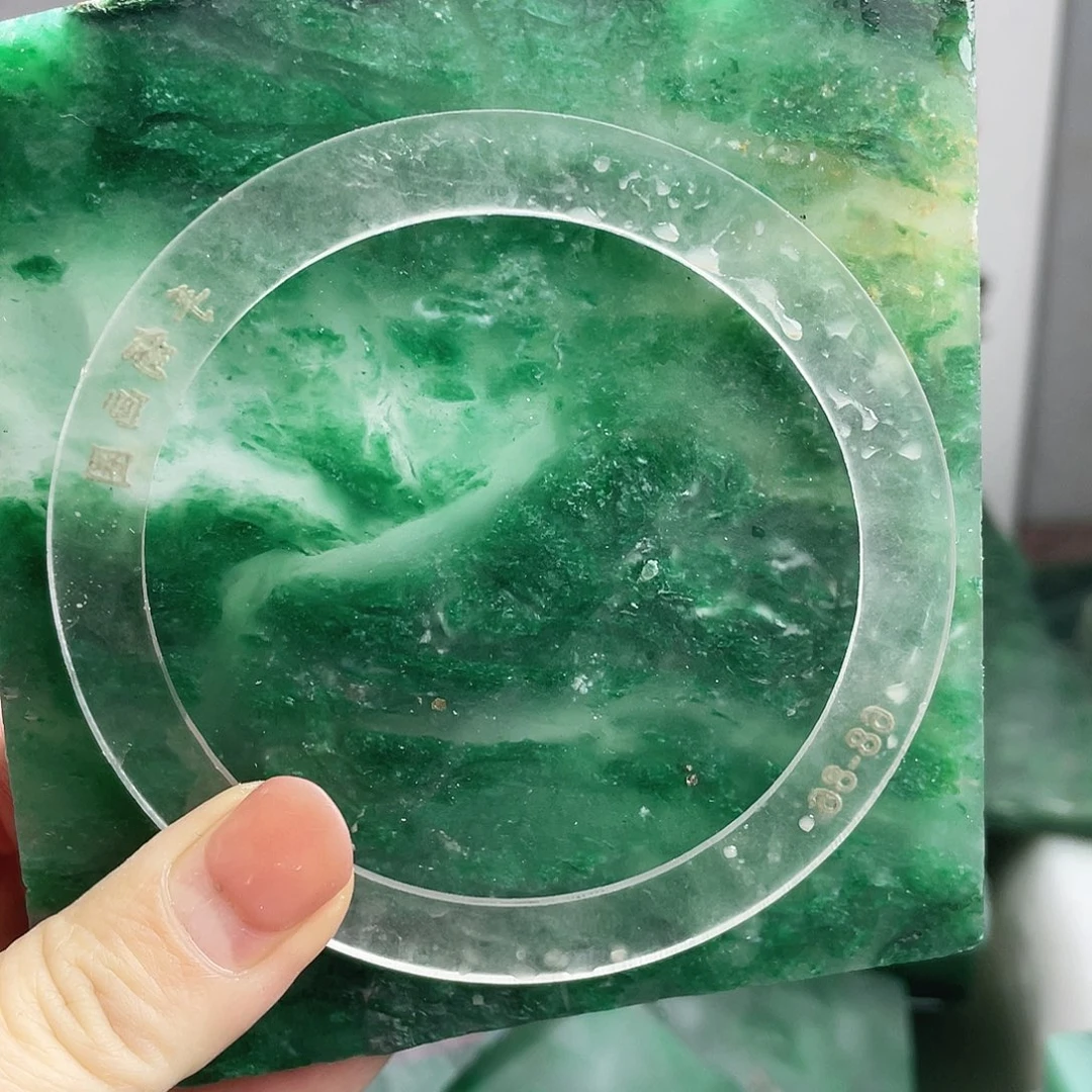 d***h定制石英质玉（非洲翠）