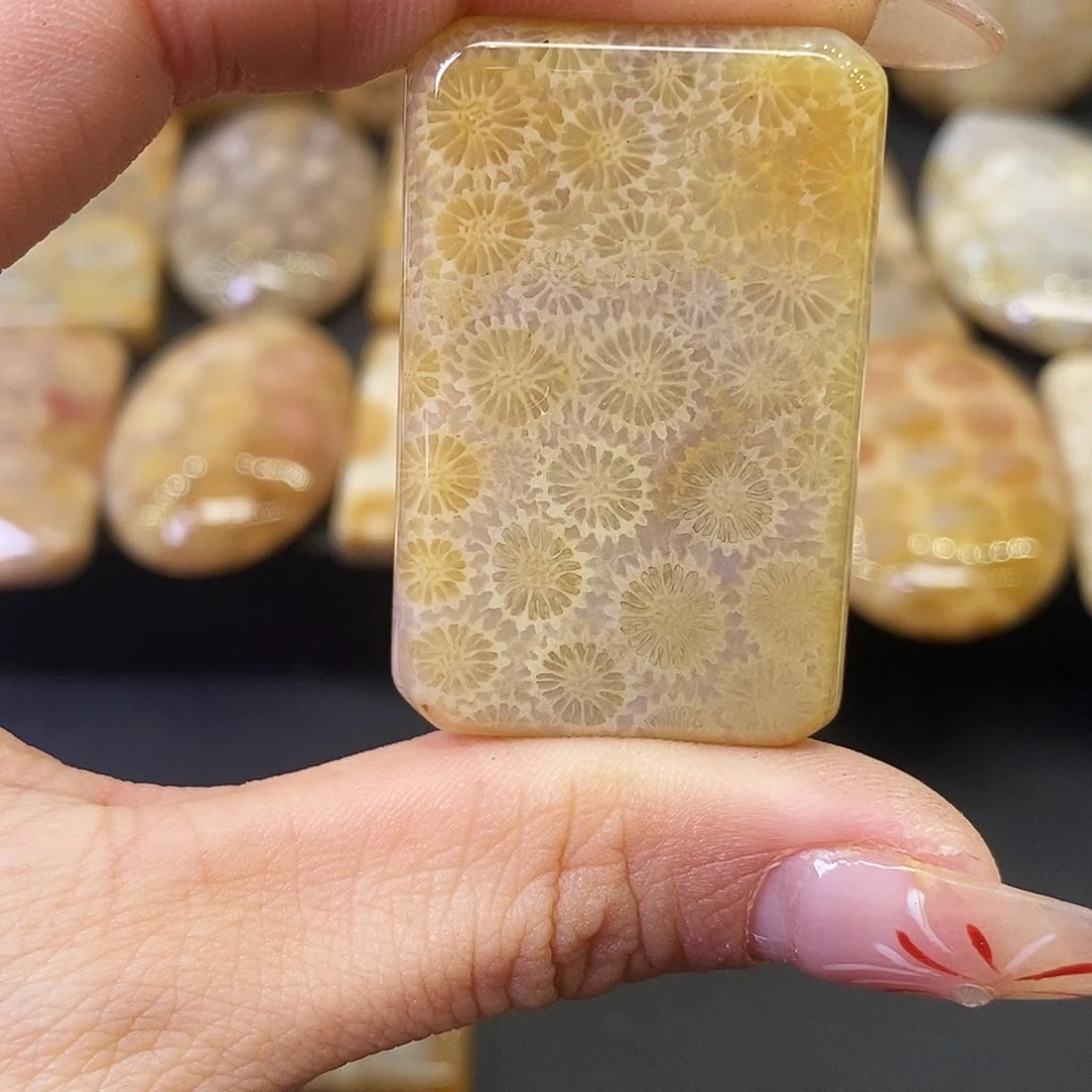 硅化玉颈饰合金花*落