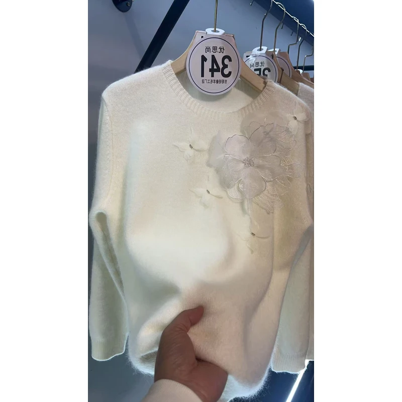 341 绵羊毛巨暖老钱风重工花朵刺绣拉毛拉绒慵懒长毛衣女341