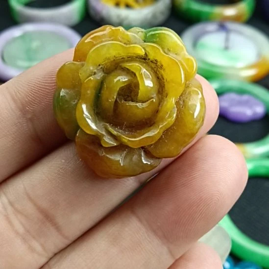 翡翠未镶嵌挂件翡翠