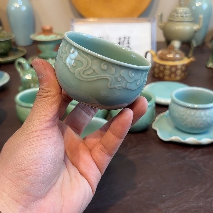 瓷片龙泉青瓷龙泉青瓷