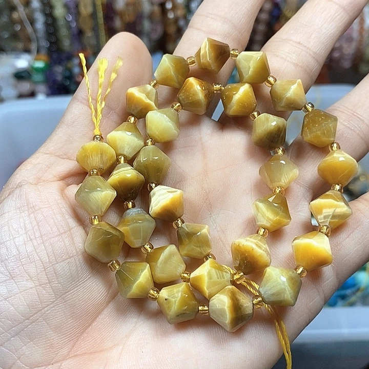 玛瑙/玉髓未镶嵌珠宝半成品天然金虎卡10mm