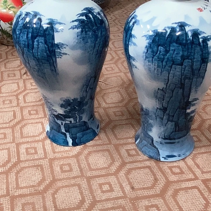 中****景德镇陶瓷手工手绘花瓶摆件