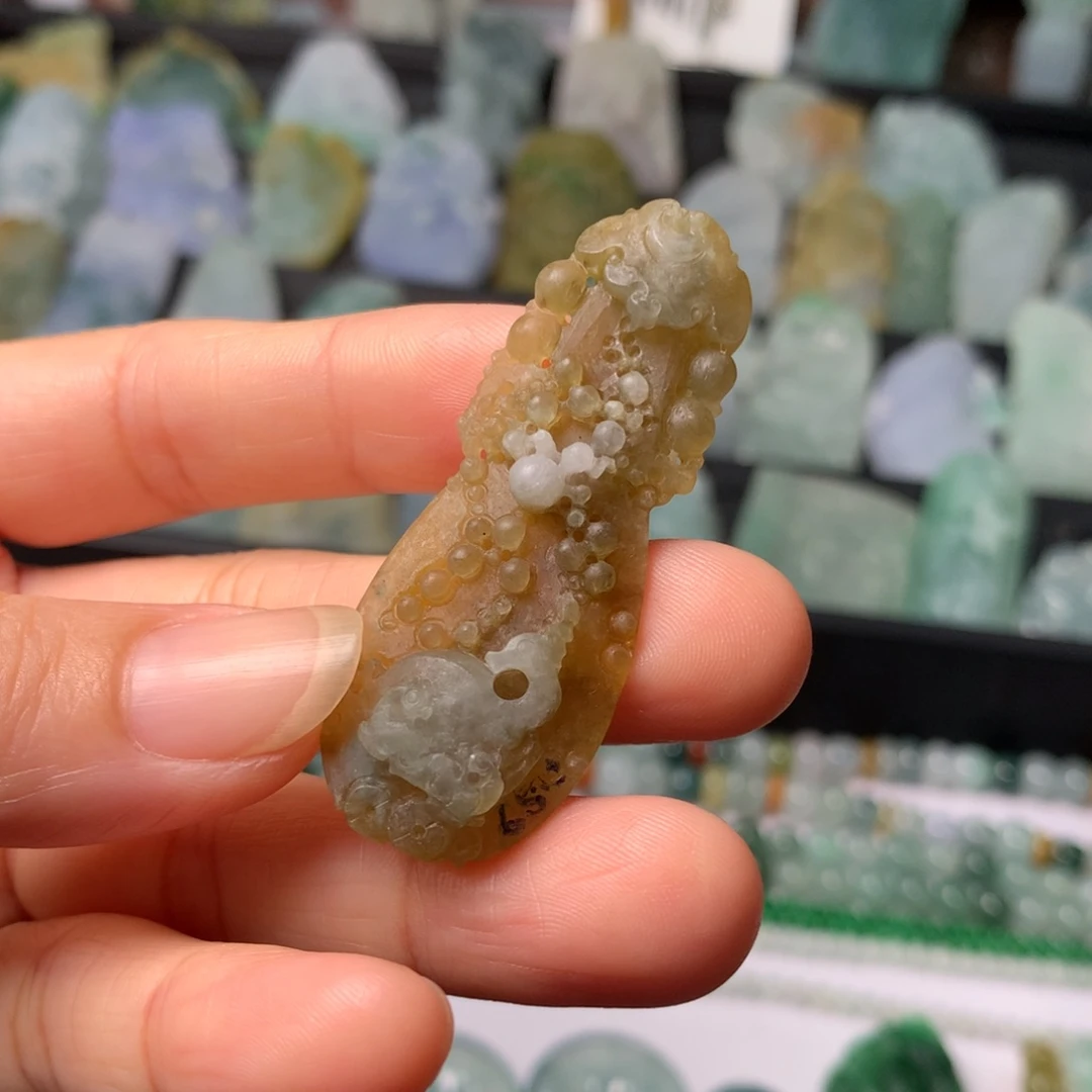 未镶嵌定制翡翠翡翠