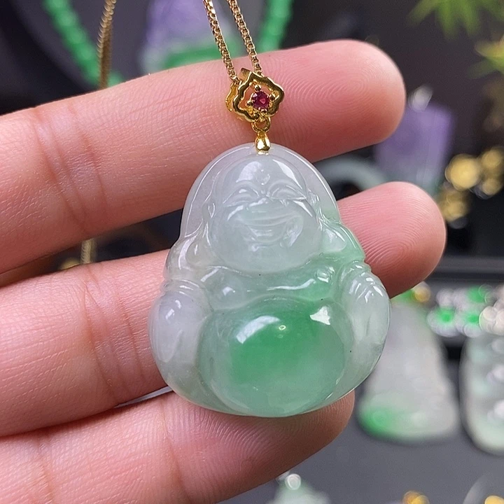 翡翠未镶嵌吊坠(赠链)