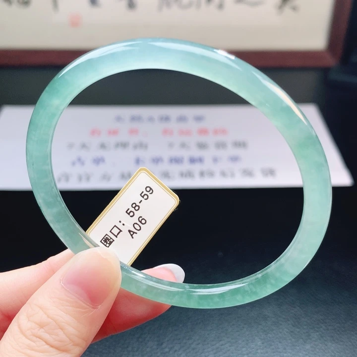 翡翠未镶嵌手镯翡翠手镯12