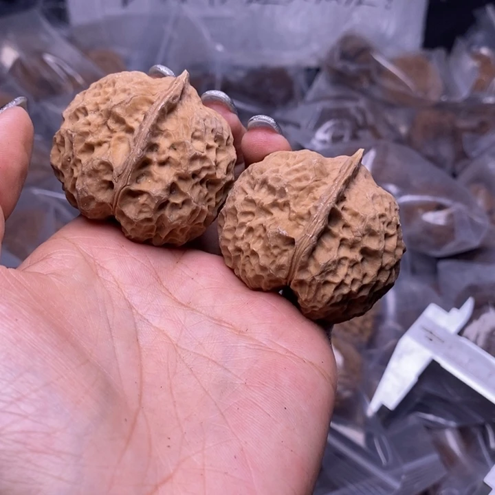 核桃云南野生铁核桃82号45mm