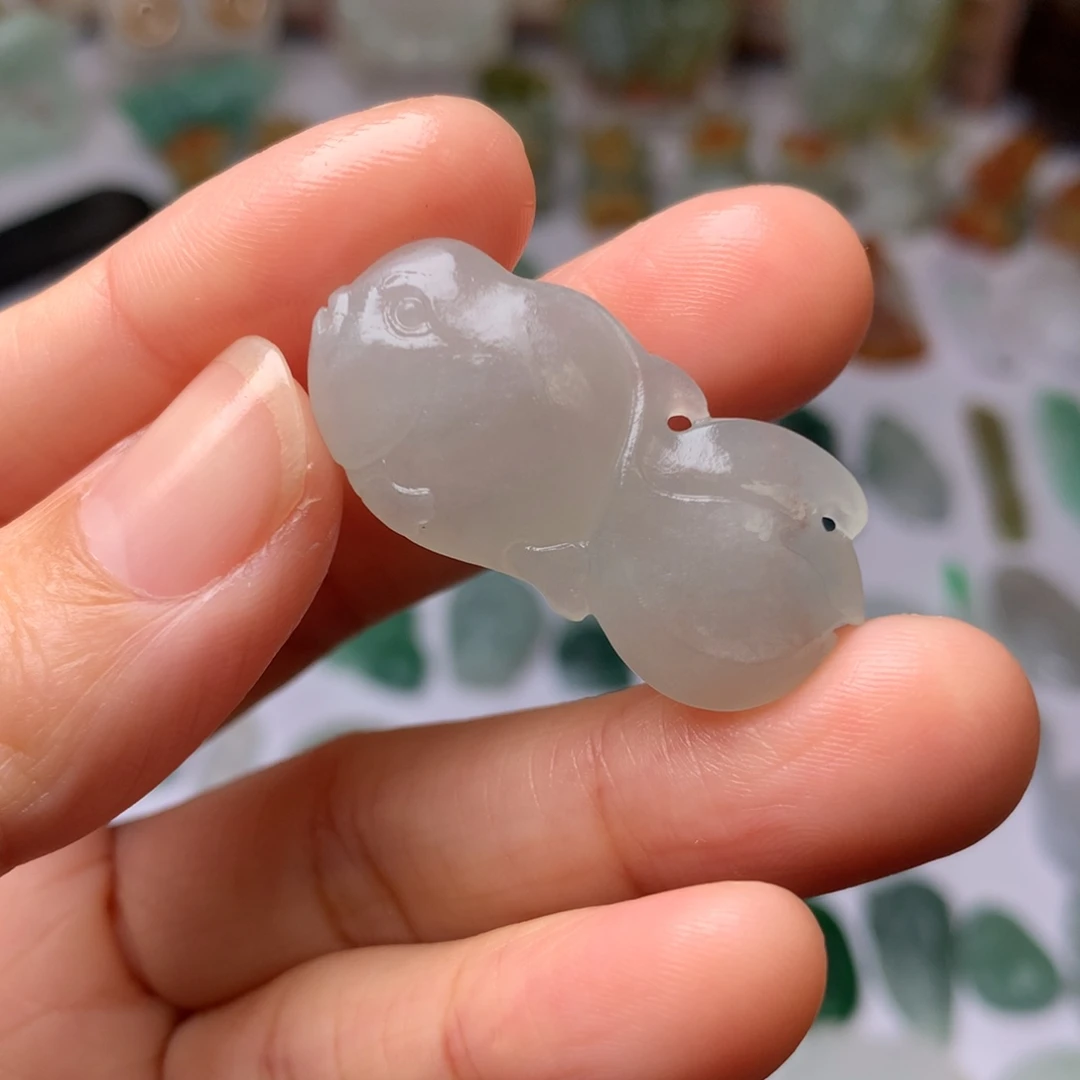 定制翡翠未镶嵌翡翠