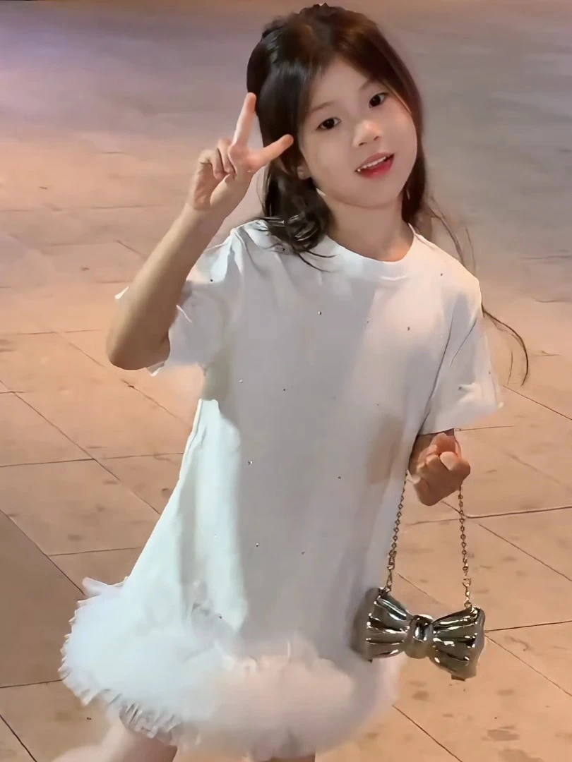 女童连衣裙夏季2025新款洋气小女孩甜美网纱拼接感短袖T恤公主裙