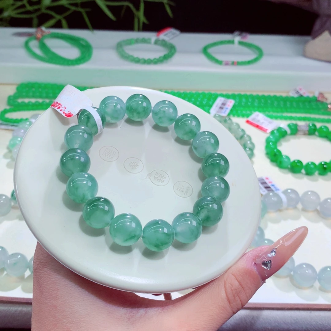 翡翠未镶嵌手链卡12.7