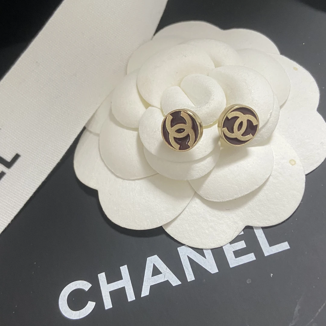 未使用 Chanel/香奈儿 经典 时尚 扣子 珐琅 香槟金 耳钉