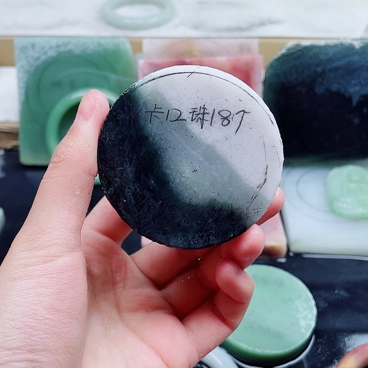 独山玉手链未镶嵌定制