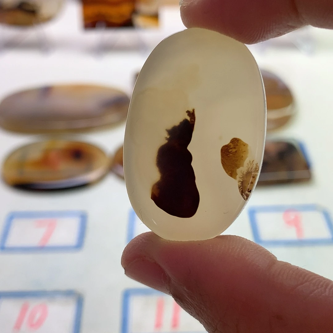 玛瑙/玉髓未镶嵌珠宝半成品