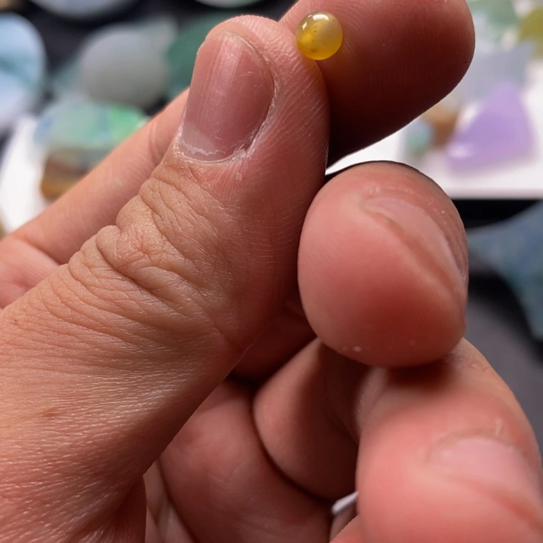 【闪购商品】未镶嵌挂件翡翠一*烟定制