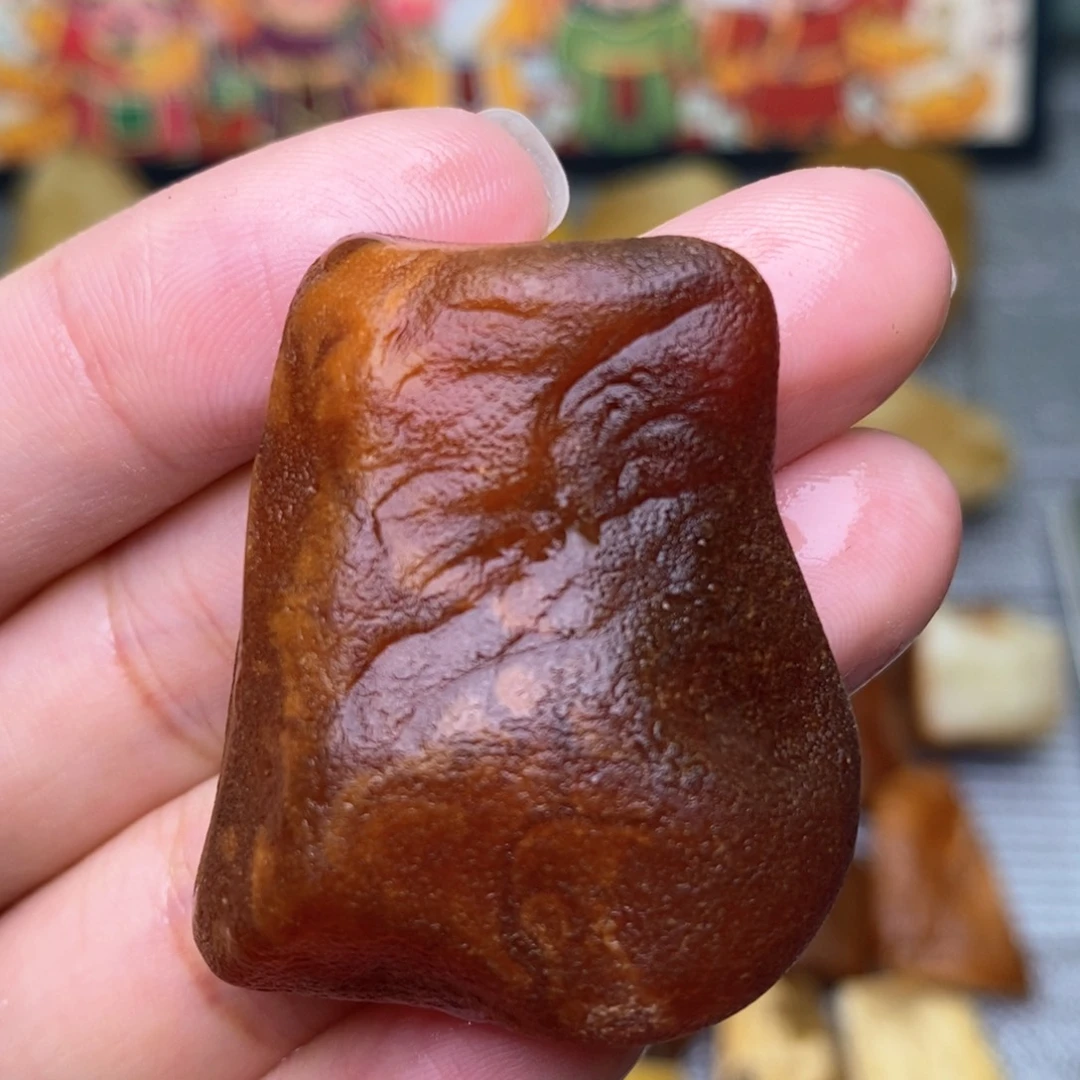 【闪购商品】定制琥珀天然蜜蜡乌料