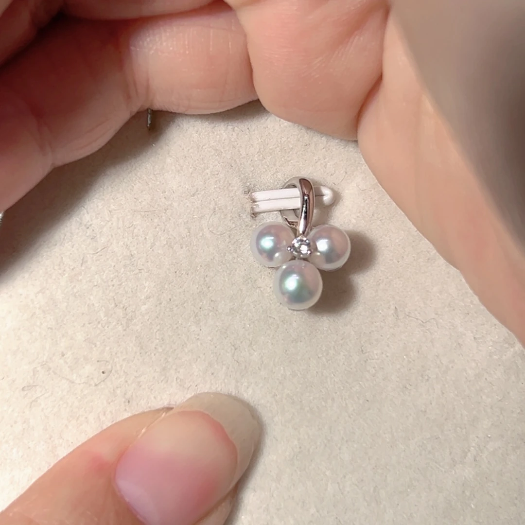 淡水珍珠银S925镶嵌正圆极光5到6冷白炫彩蓝极光天然珍珠