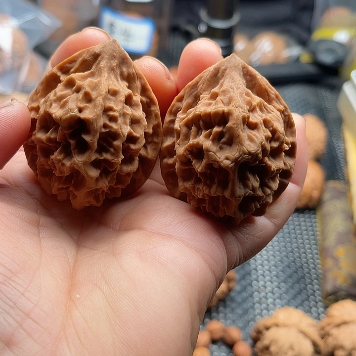 把件桃核情公的边41肚43高48