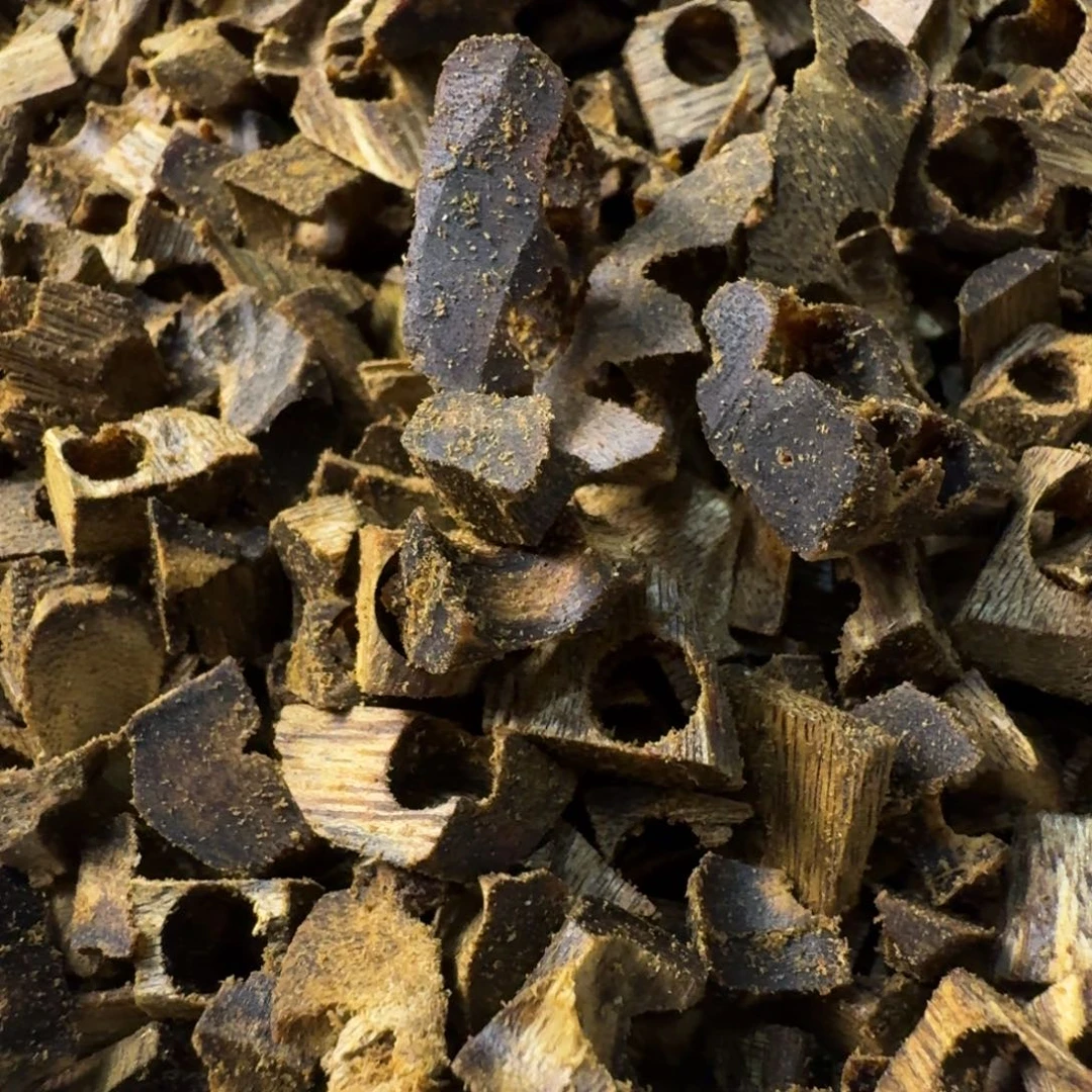 沉香碎屑沉香蓝宝石高油车珠碎料50g