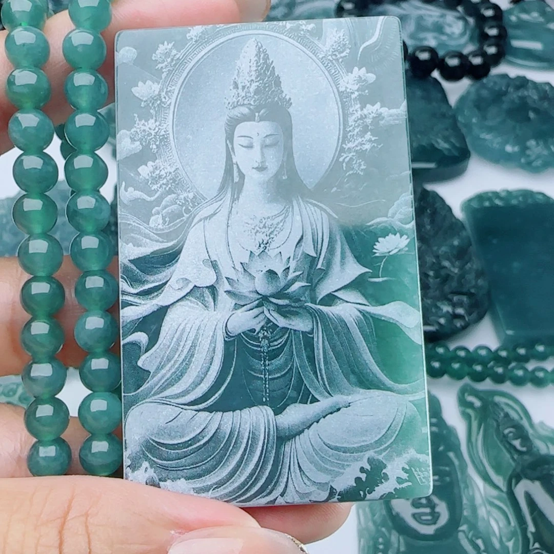 颈饰未镶嵌翡翠多样性发货天然的A货翡翠