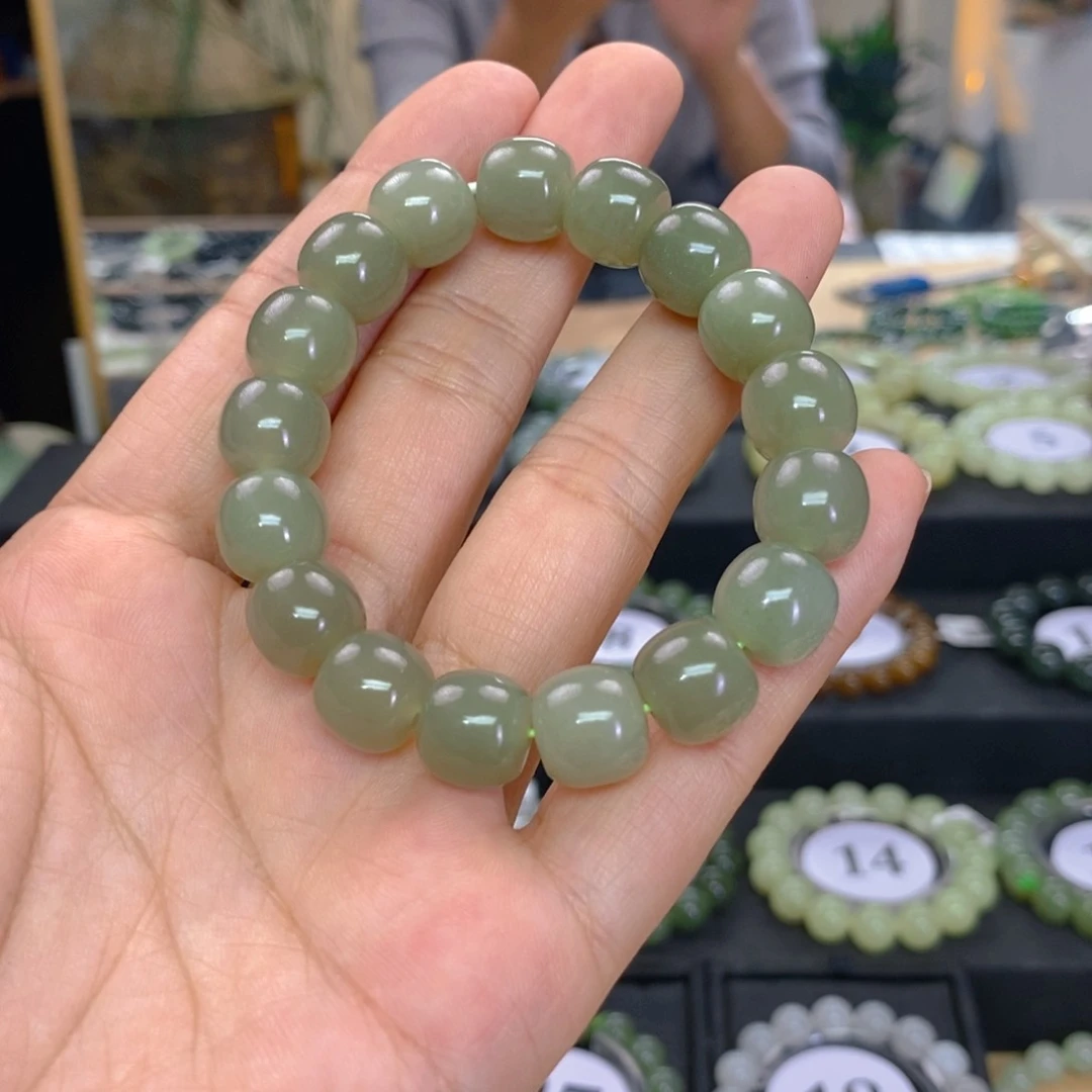 未镶嵌手串和田玉