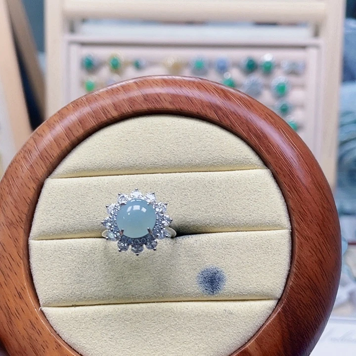 翡翠未镶嵌颈饰天然翡翠Ａ货