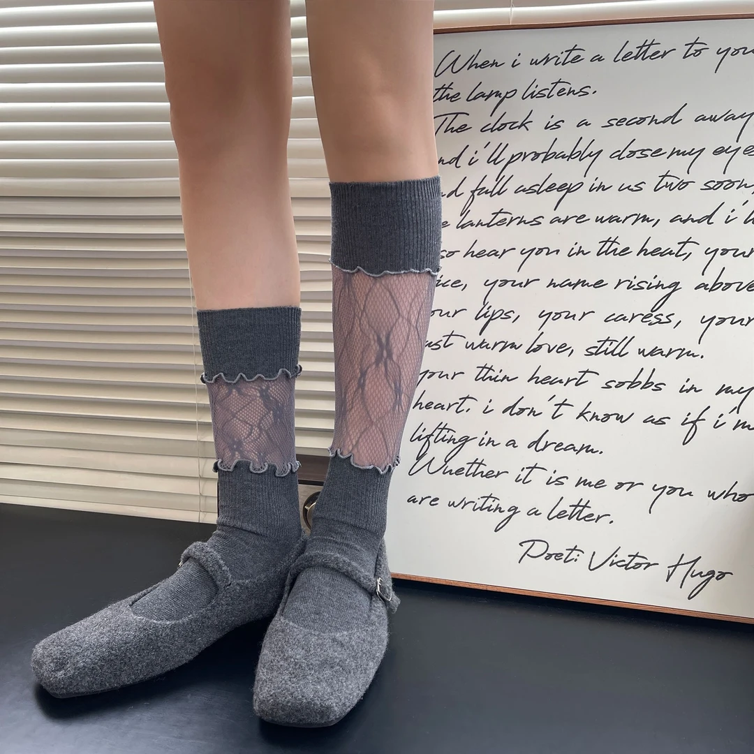 韩国东大门新品蕾丝拼接木耳边时髦个性棉少女中筒小腿堆堆袜女