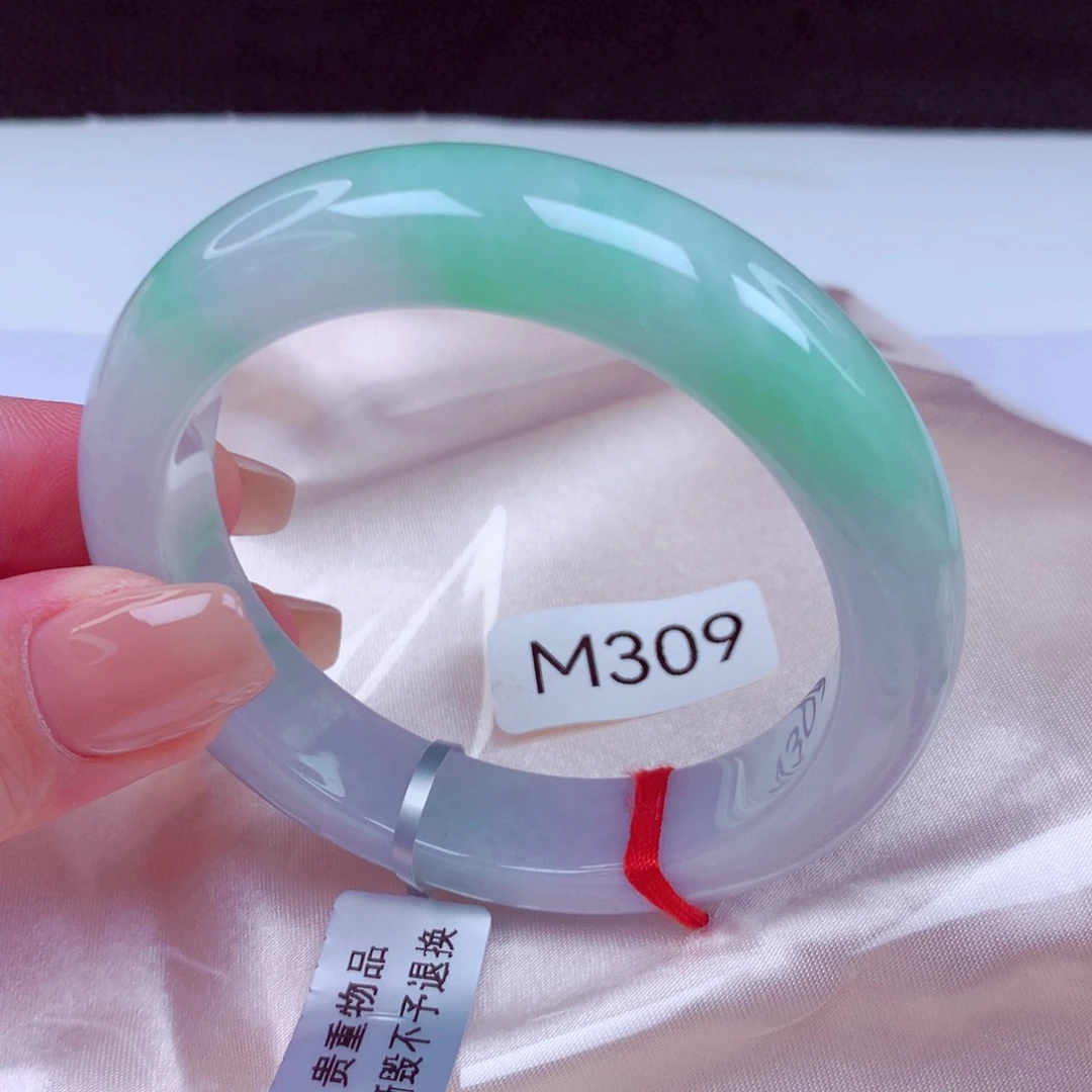 未镶嵌手镯翡翠手镯