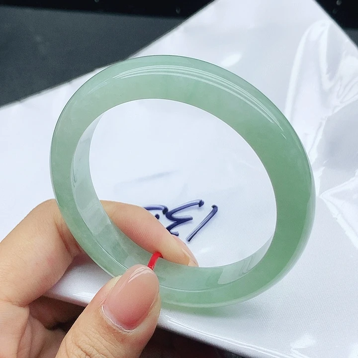 未镶嵌手镯翡翠130