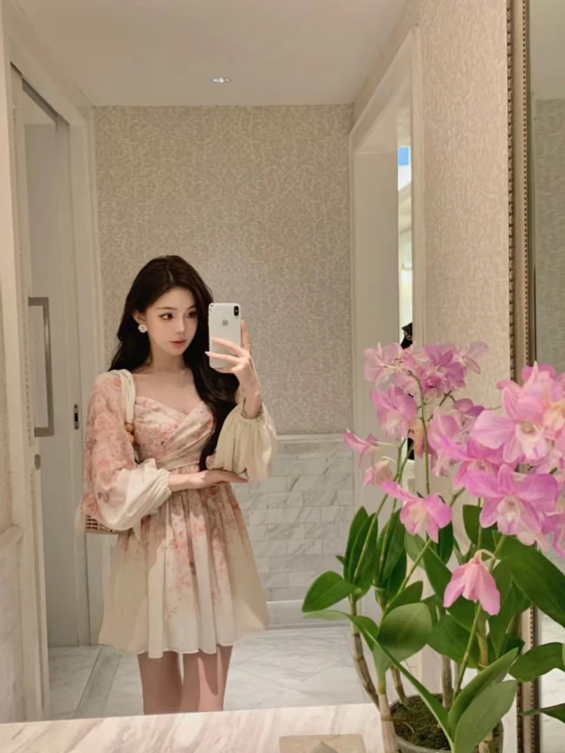 DS【千层玫瑰】水彩画感的清透与漂亮 D家低饱和定位花连衣裙